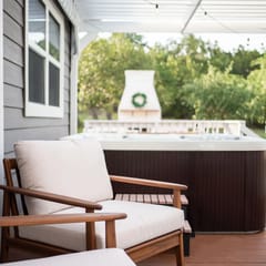 Swing House
